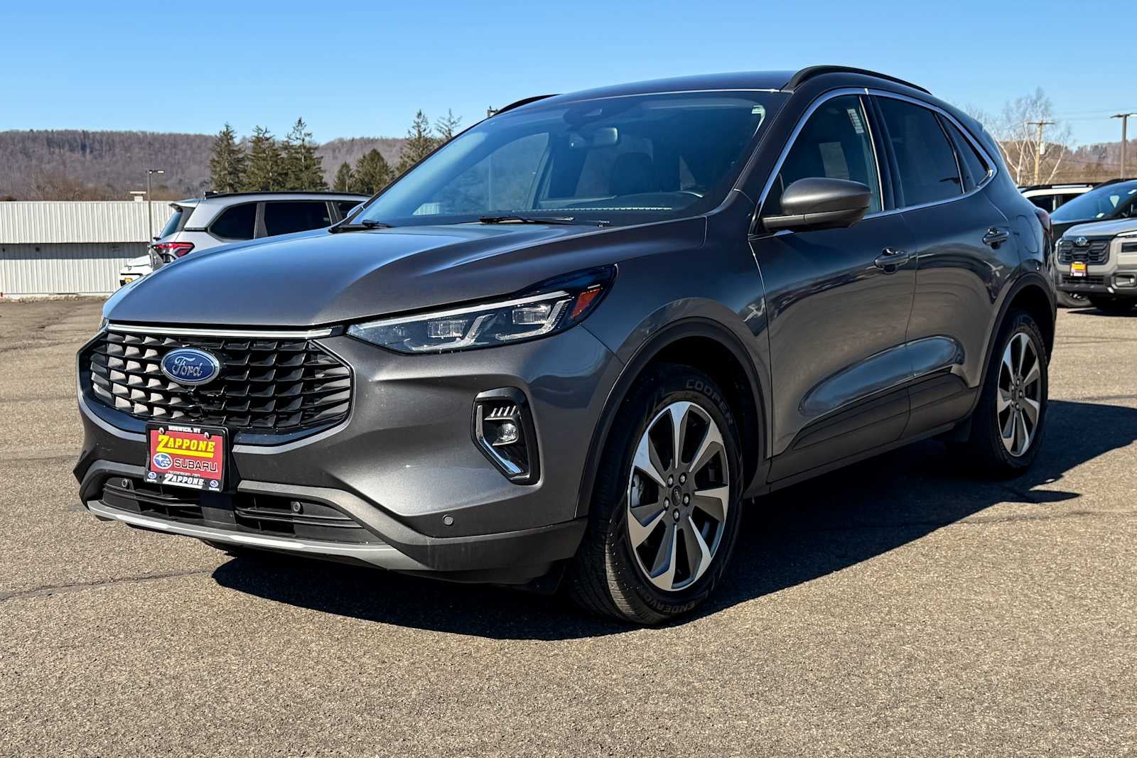 2023 Ford Escape Platinum