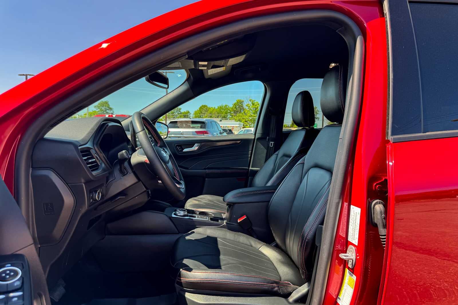 2025 Ford Escape ST-Line Elite
