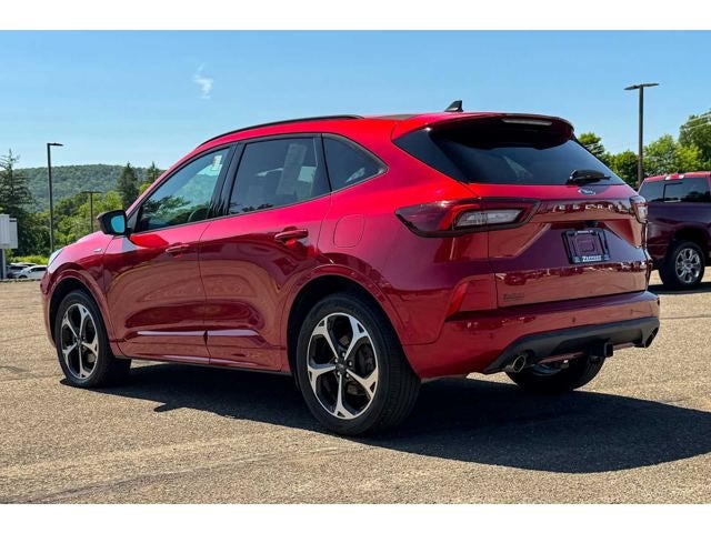 2025 Ford Escape ST-Line Elite