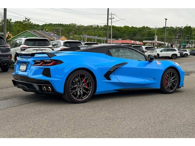 2023 Chevrolet Corvette 2LT