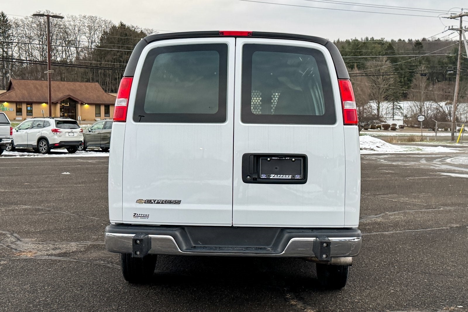 2024 Chevrolet Express 2500 Work Van Cargo