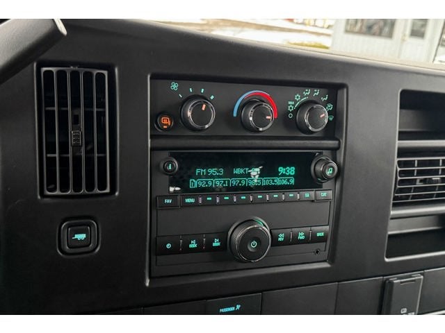 2024 Chevrolet Express 2500 Work Van Cargo