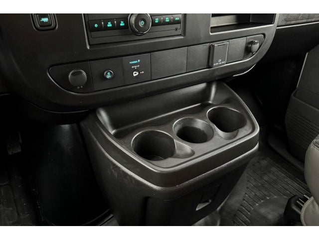 2024 Chevrolet Express 2500 Work Van Cargo