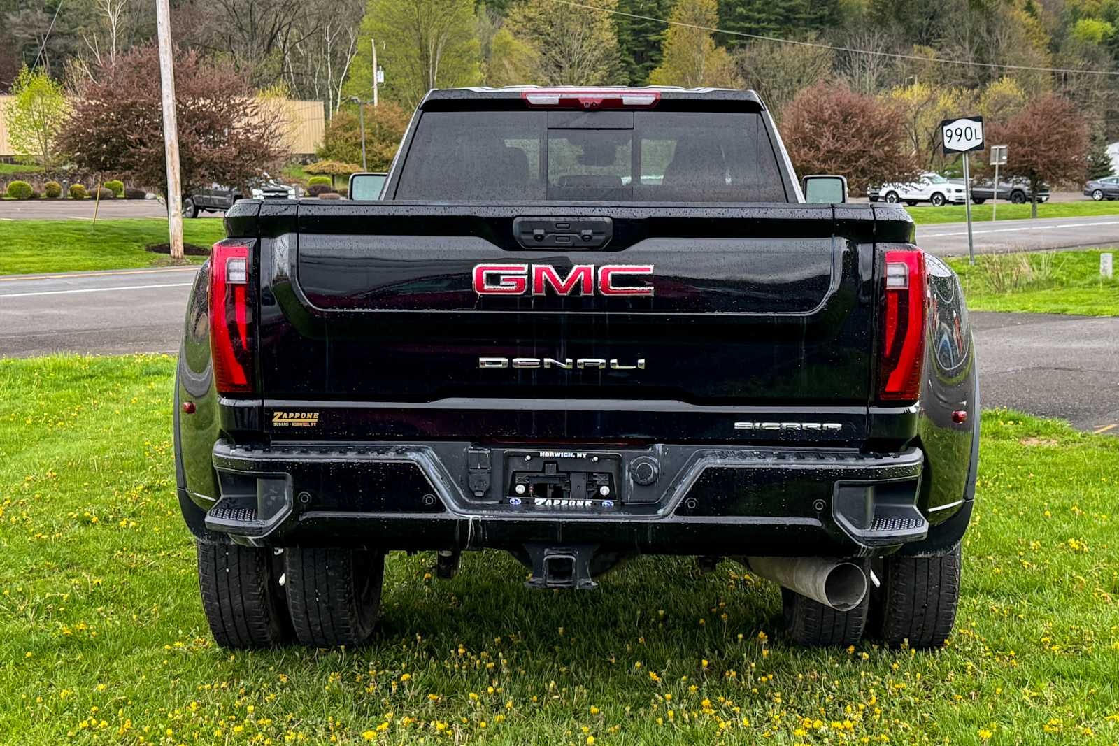 2025 GMC Sierra 3500HD Denali