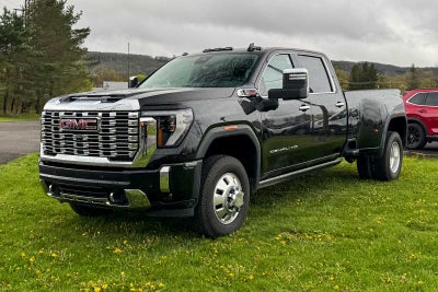 2025 GMC Sierra 3500HD Denali