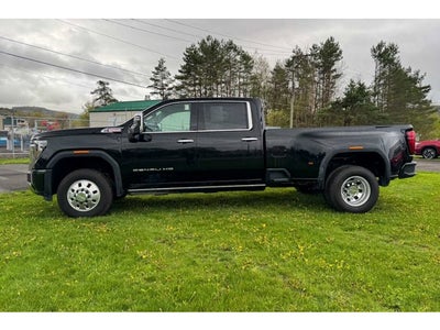 2025 GMC Sierra 3500HD Denali