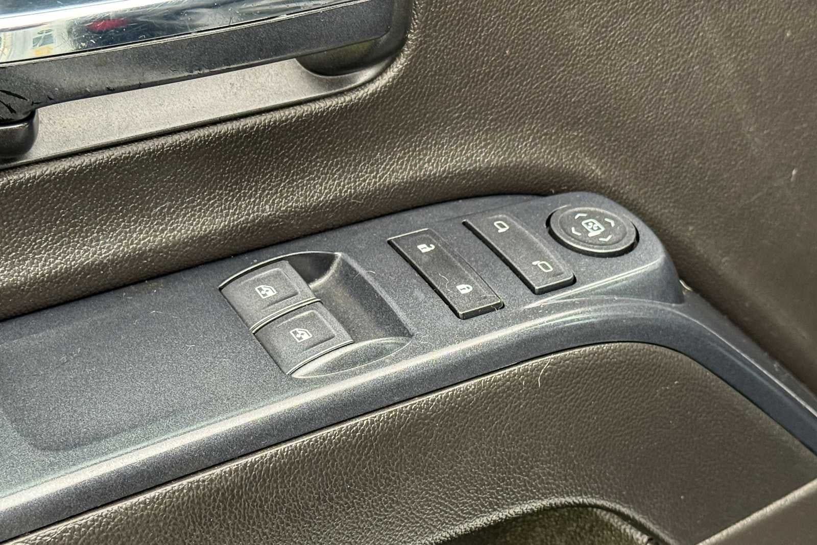 2018 GMC Sierra 1500 2WD Reg Cab 133.0"