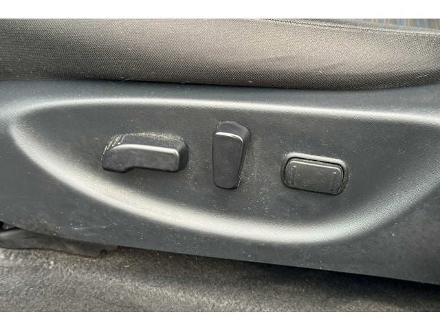 2022 Nissan LEAF SV PLUS
