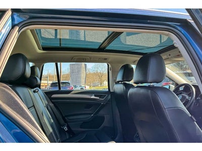 2019 Volkswagen Golf Alltrack SE