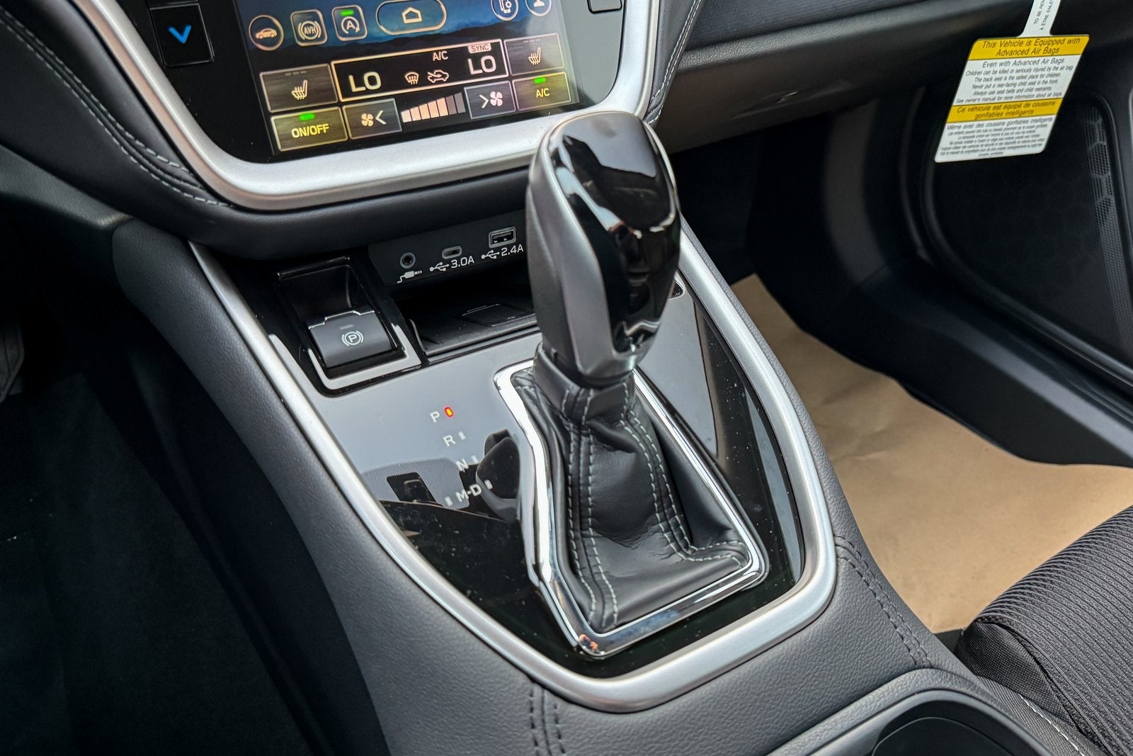 2025 Subaru LEGACY Premium