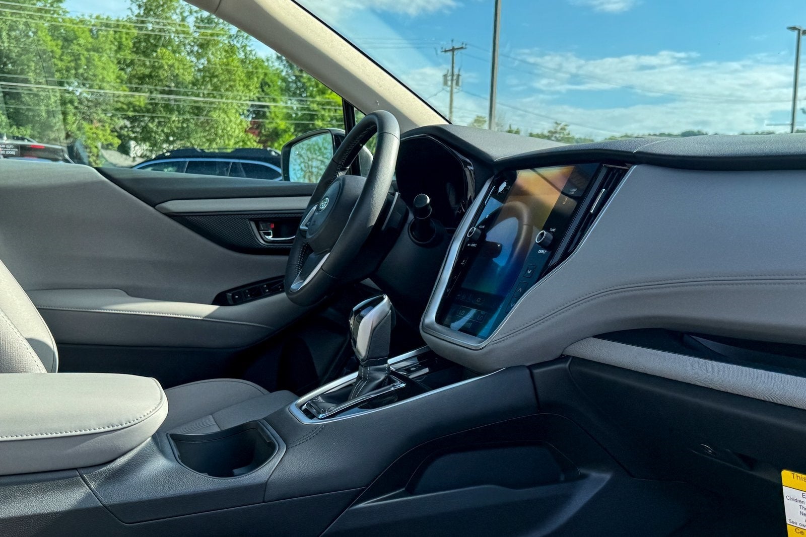 2025 Subaru LEGACY Premium