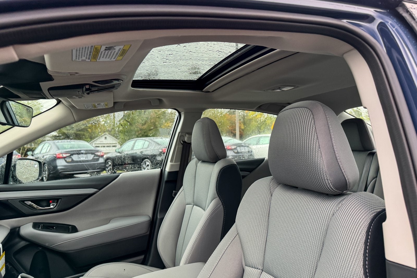 2025 Subaru LEGACY Premium