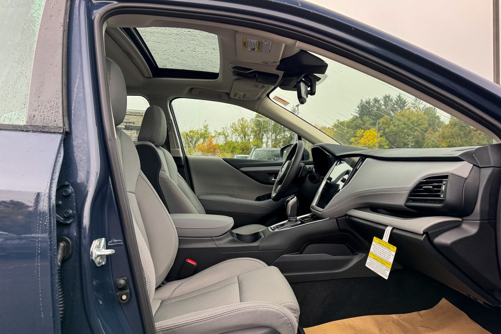 2025 Subaru LEGACY Premium