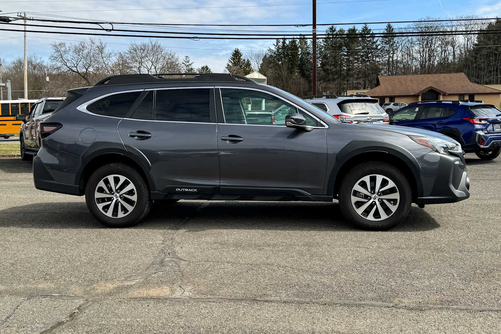 2025 Subaru Outback Premium