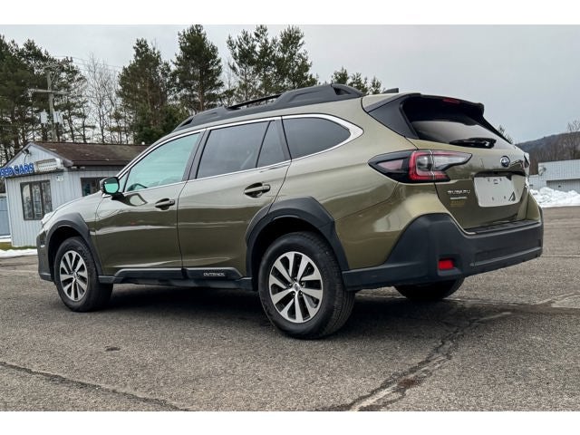 2023 Subaru Outback Premium