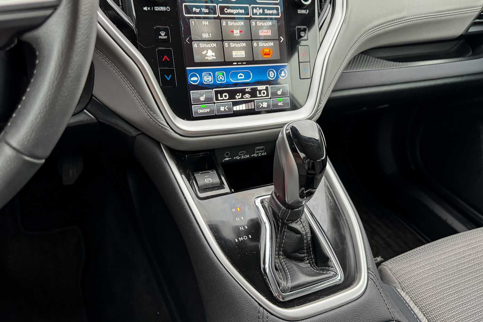 2024 Subaru Outback Premium