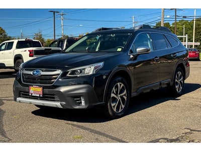 2022 Subaru Outback Touring