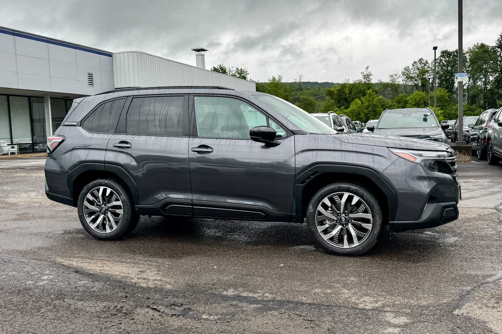 2026 Subaru FORESTER Touring