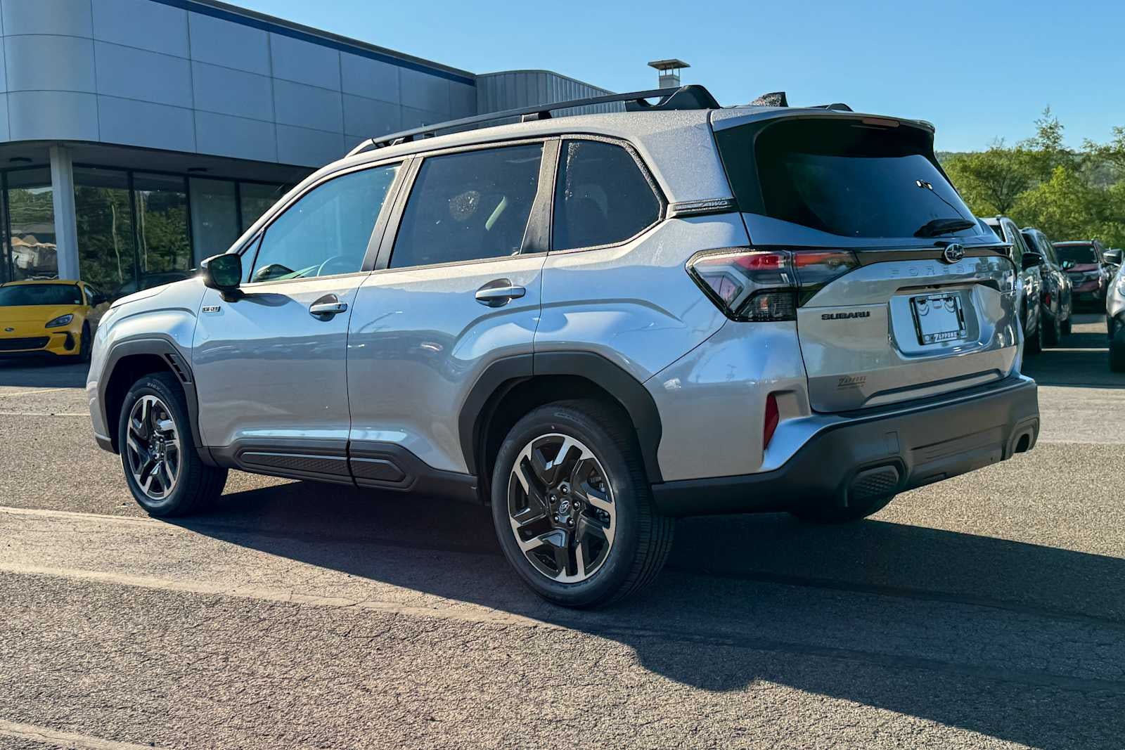 2026 Subaru FORESTER Premium Hybrid