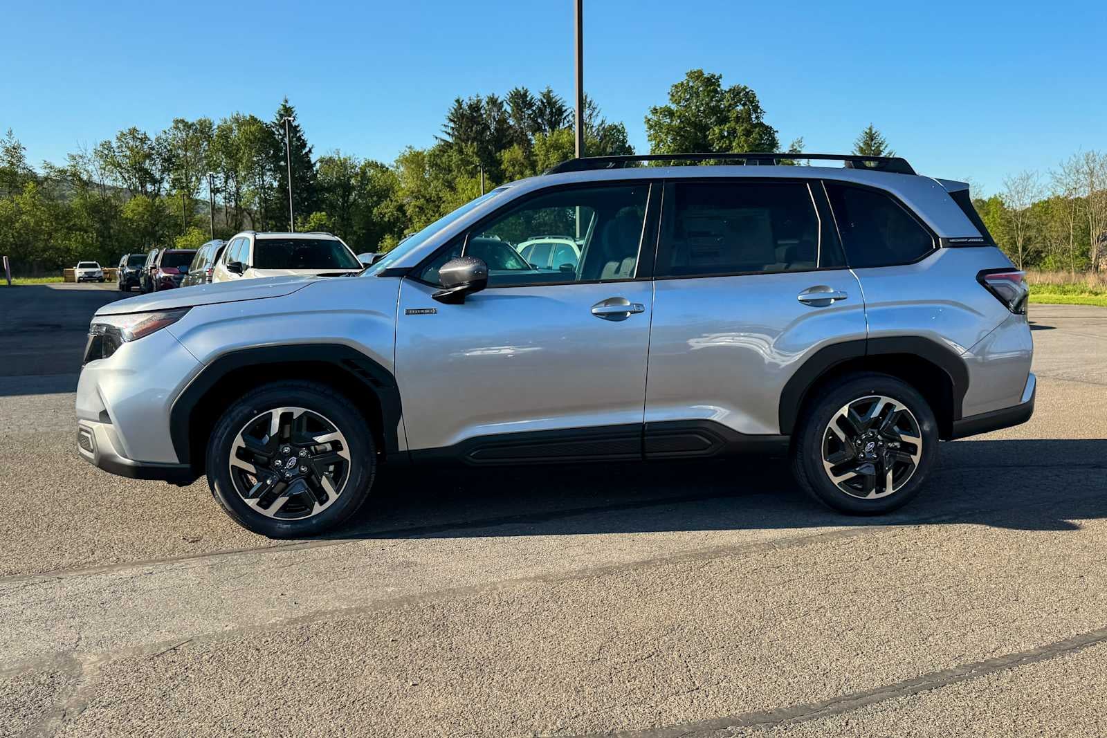 2026 Subaru FORESTER Premium Hybrid
