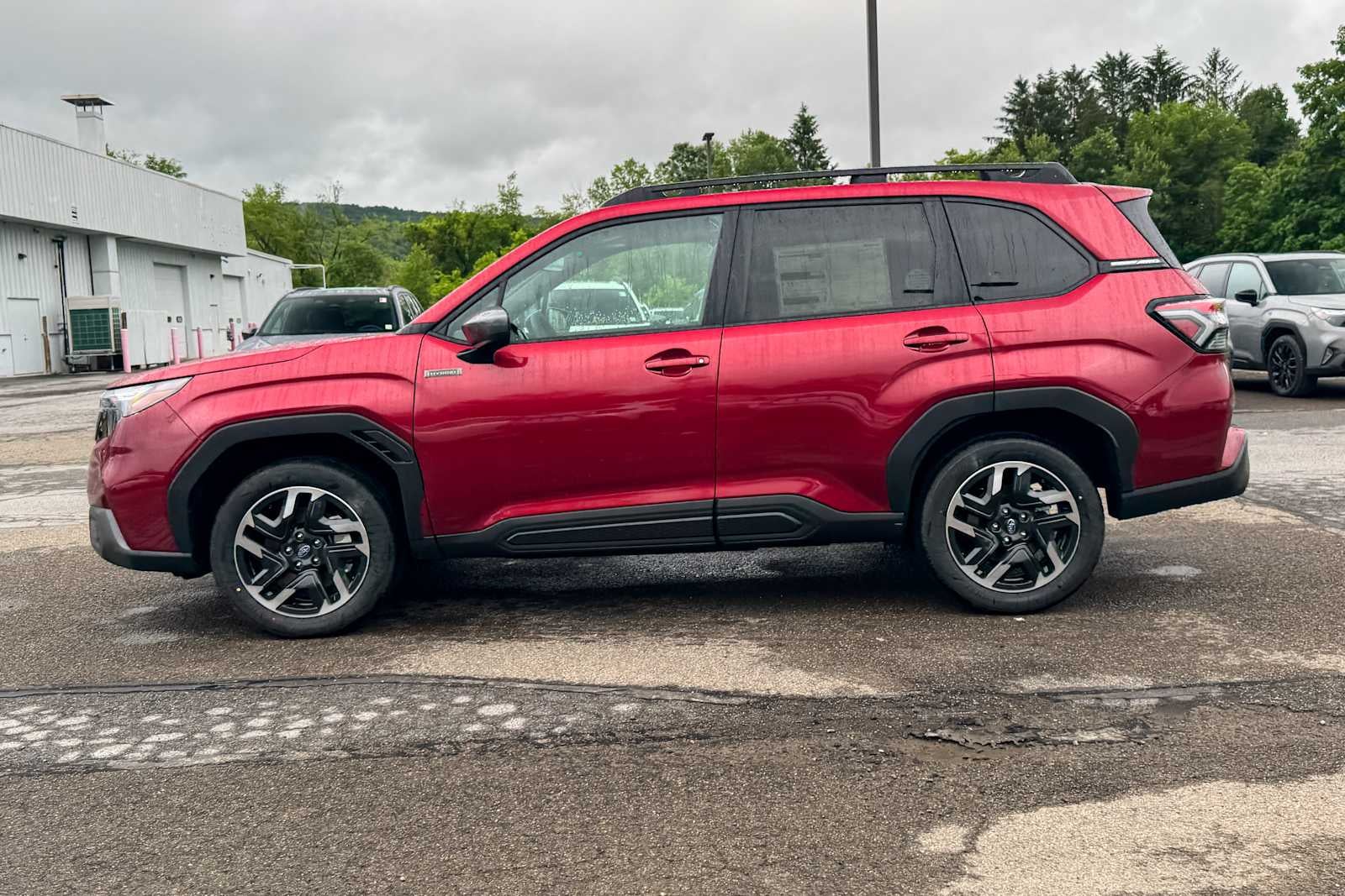 2026 Subaru FORESTER Premium Hybrid