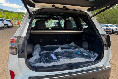 2026 Subaru FORESTER Limited Hybrid