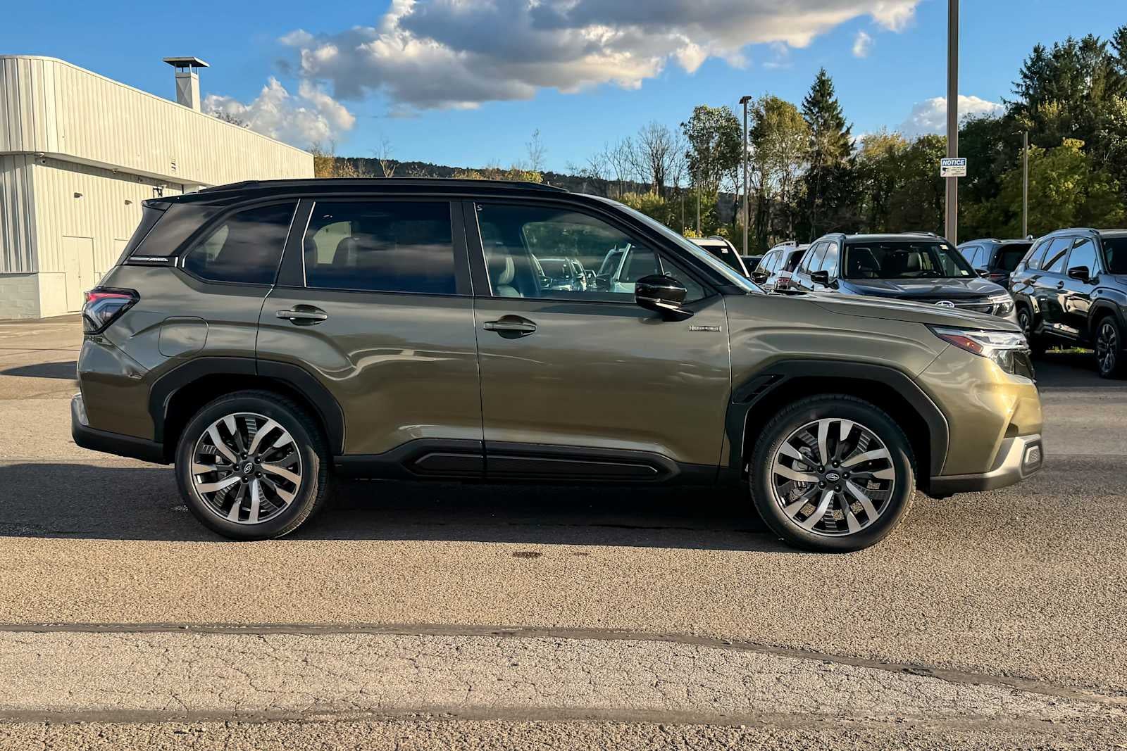 2026 Subaru FORESTER Touring Hybrid
