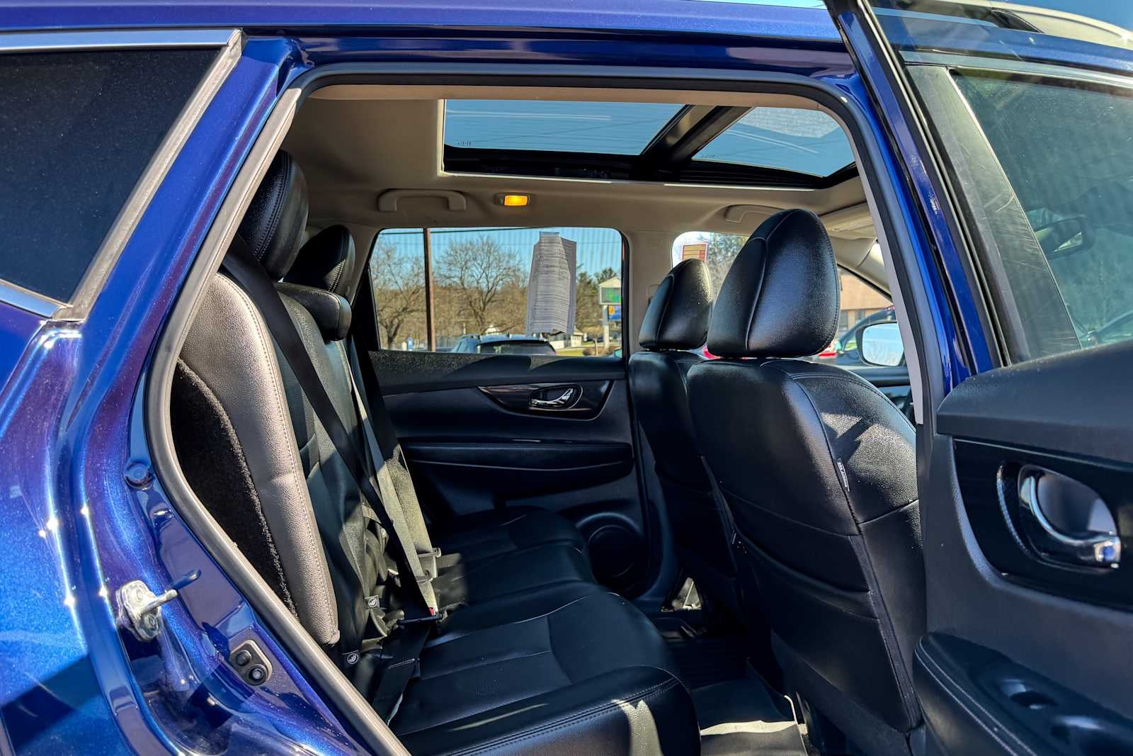2020 Nissan Rogue SL