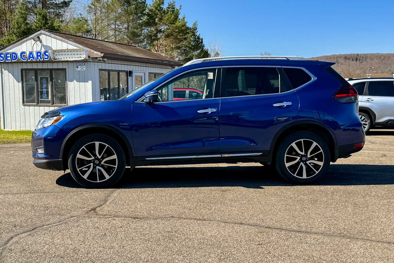 2020 Nissan Rogue SL