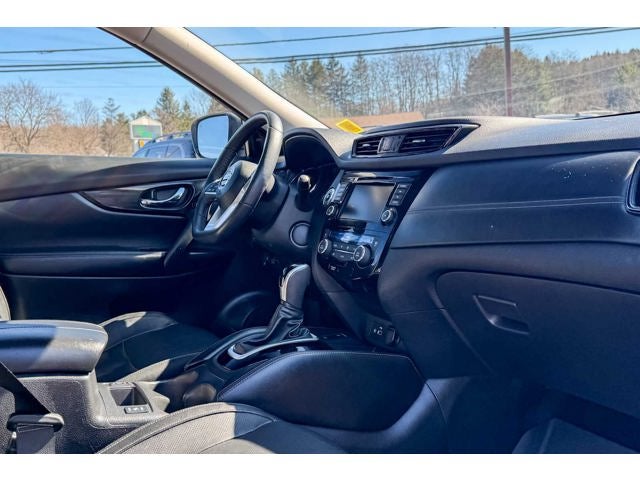 2020 Nissan Rogue SL