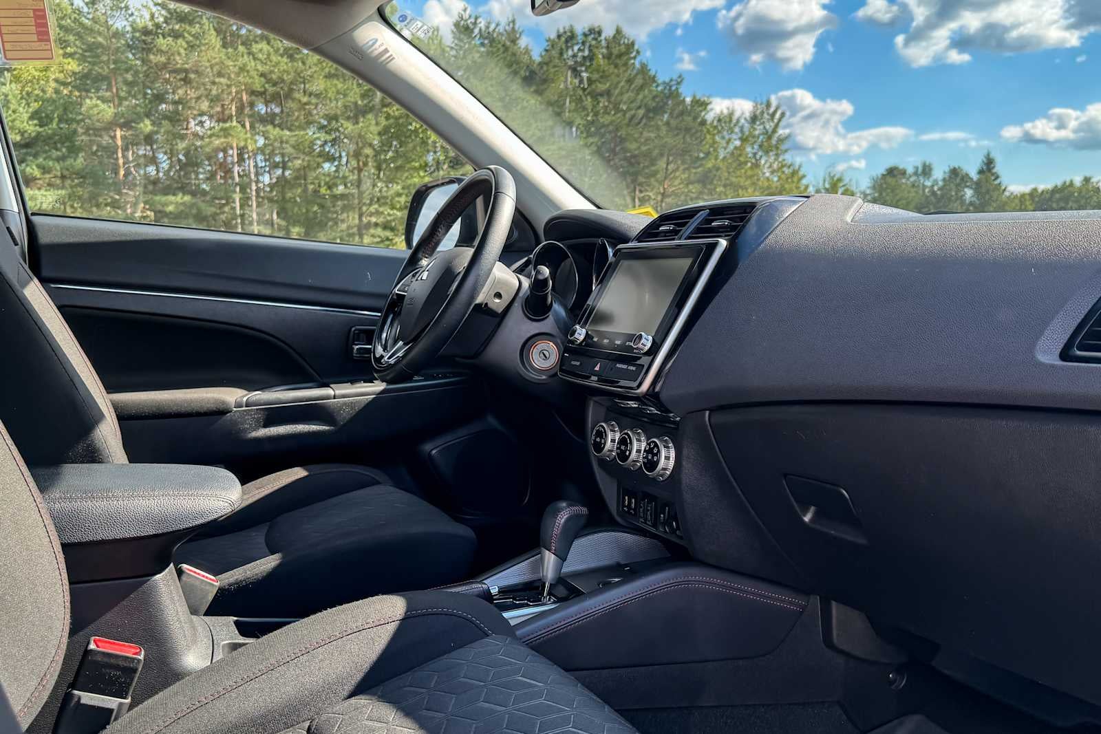 2021 Mitsubishi Outlander Sport LE
