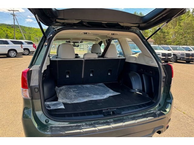 2024 Subaru Forester AWD