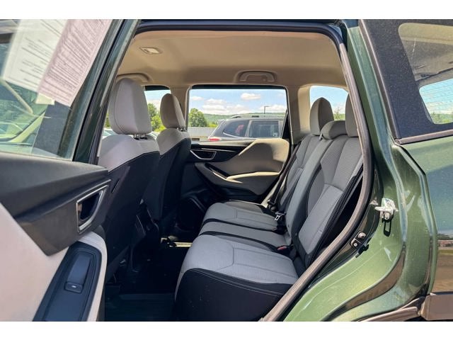 2024 Subaru Forester AWD