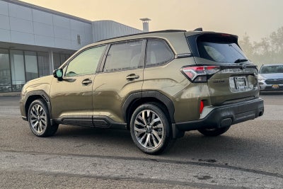 2025 Subaru FORESTER Touring