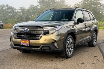 2025 Subaru FORESTER Touring