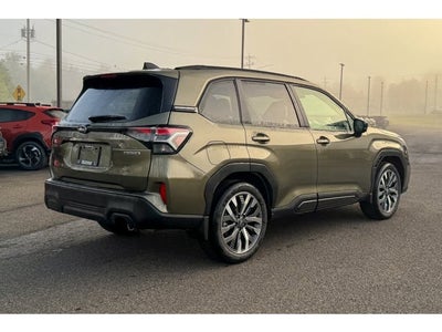 2025 Subaru FORESTER Touring