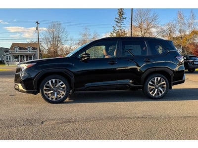 2025 Subaru FORESTER Touring