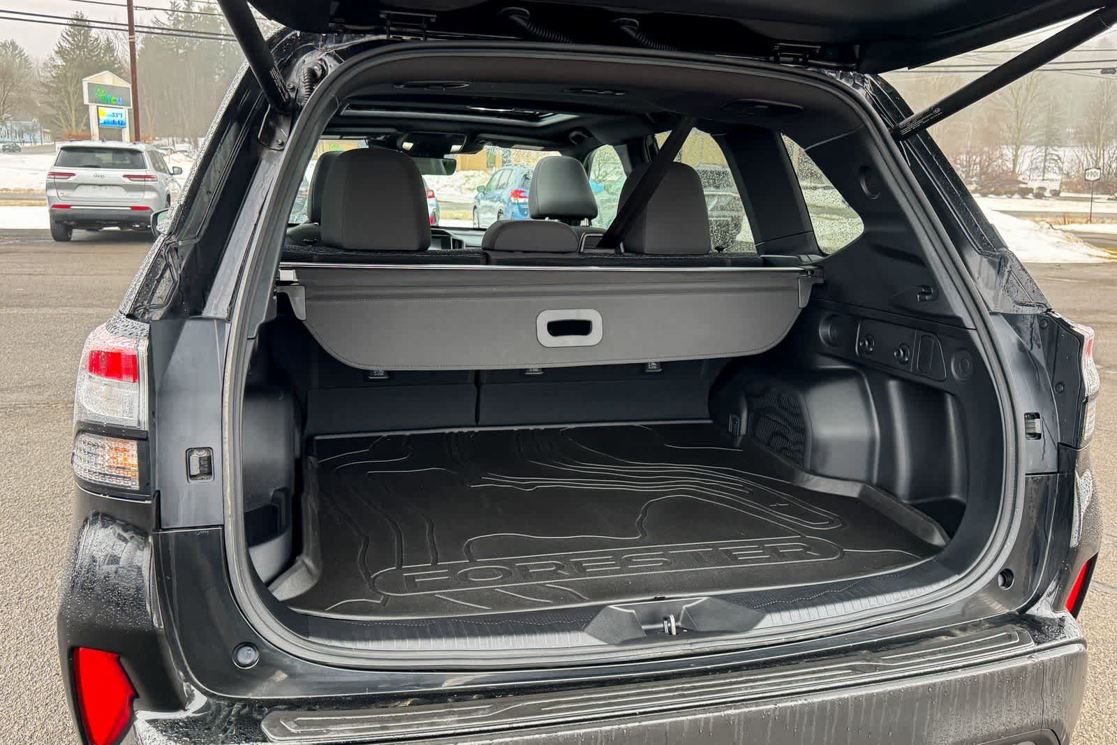 2025 Subaru Forester Hybrid Premium Hybrid