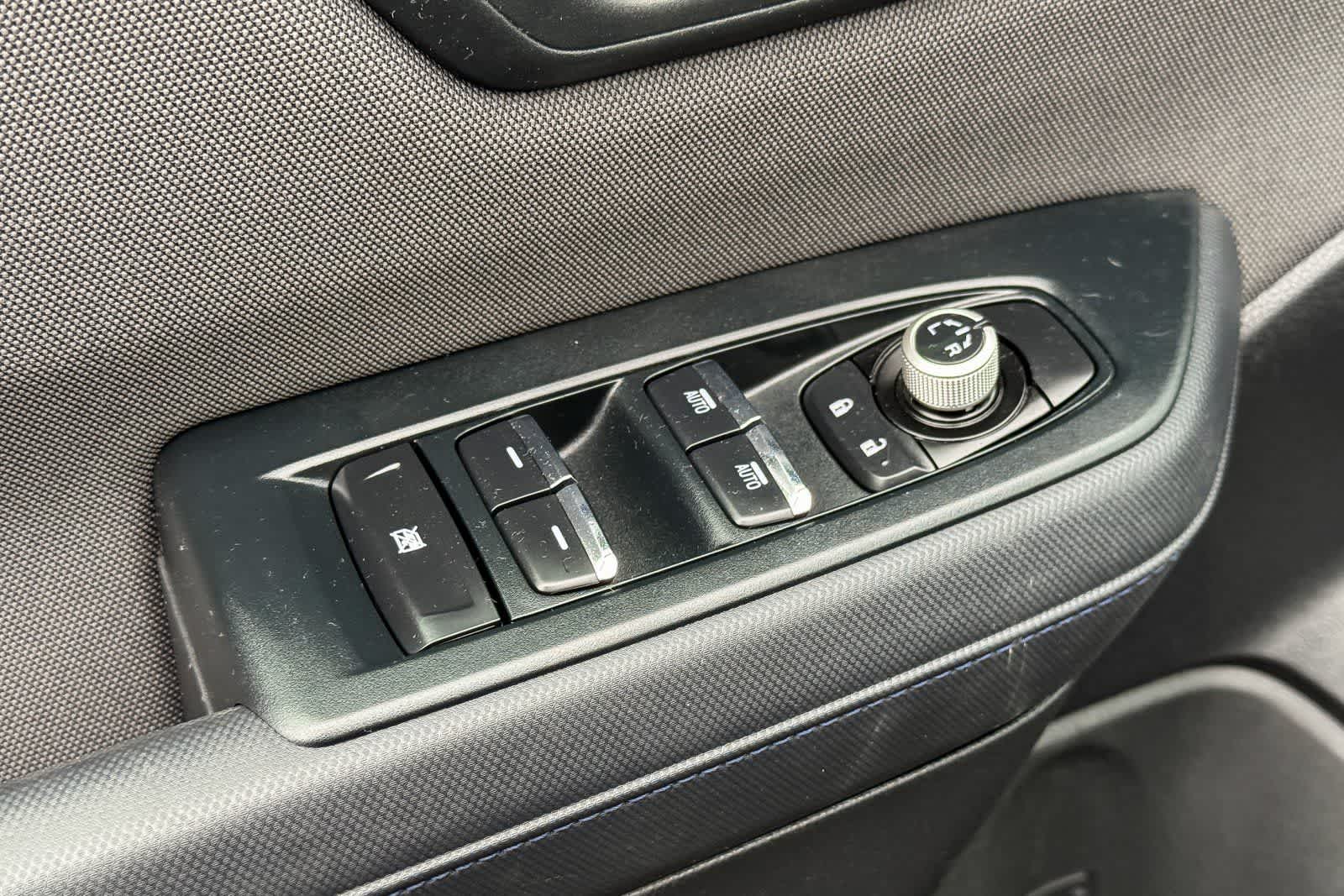 2025 Subaru Forester Hybrid Premium Hybrid