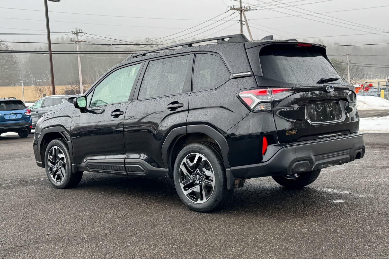 2025 Subaru Forester Hybrid Premium Hybrid