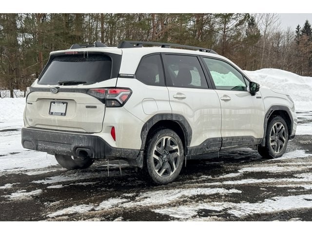2025 Subaru Forester Hybrid Premium