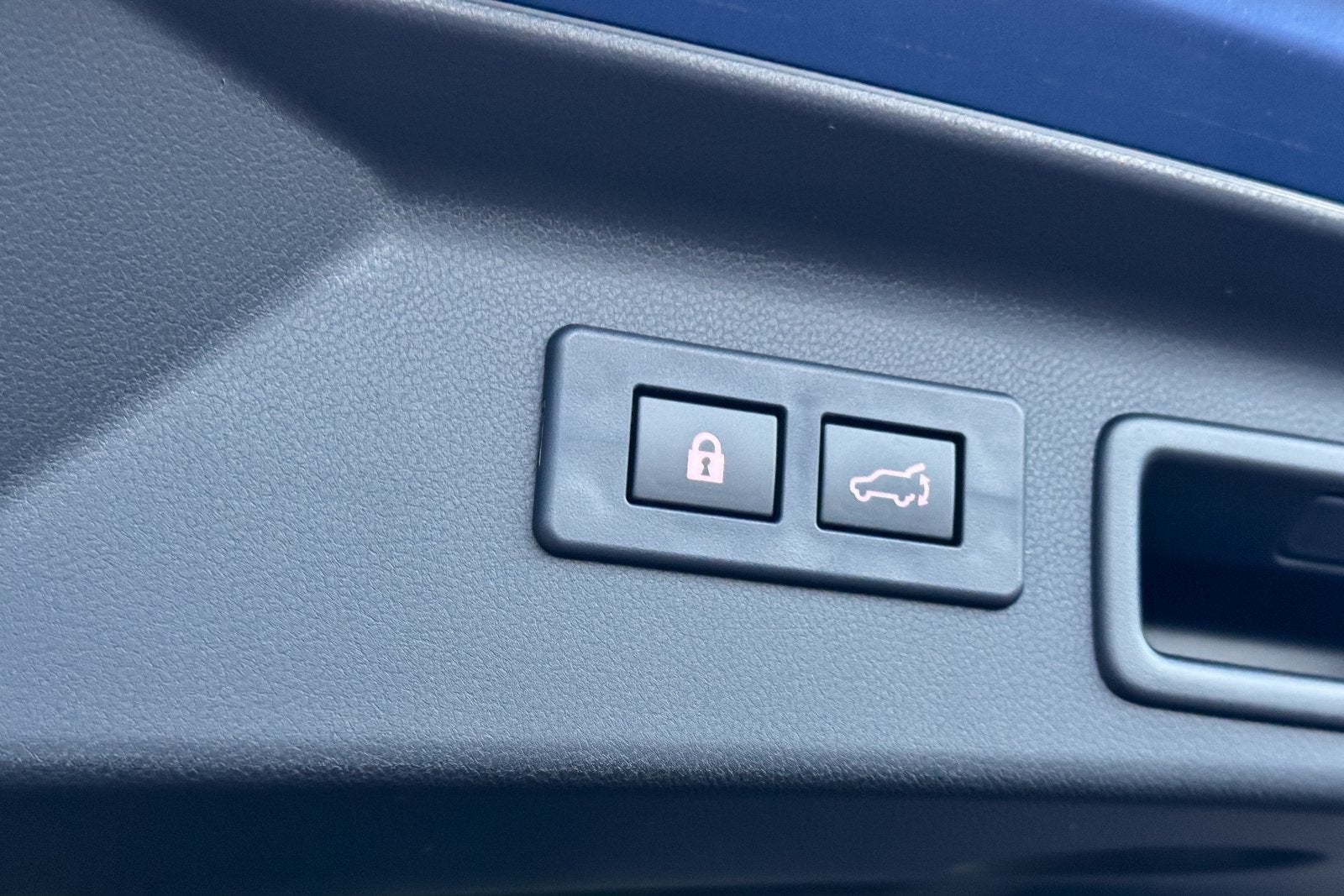 2025 Subaru FORESTER Premium Hybrid