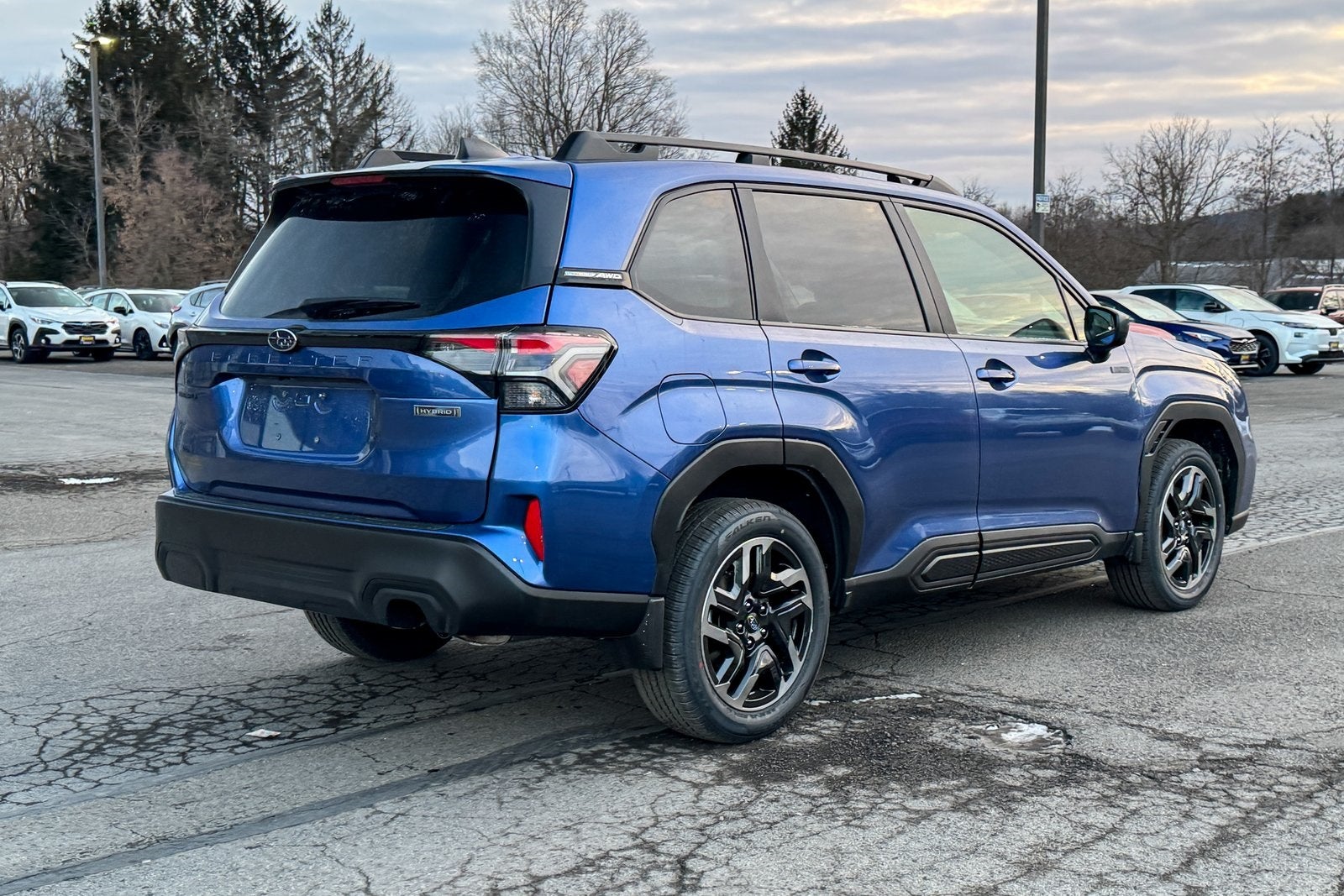 2025 Subaru FORESTER Premium Hybrid
