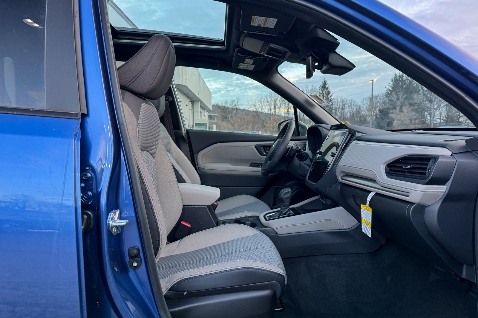 2025 Subaru FORESTER Premium Hybrid