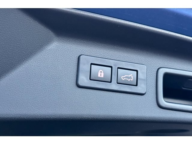 2025 Subaru FORESTER Premium Hybrid