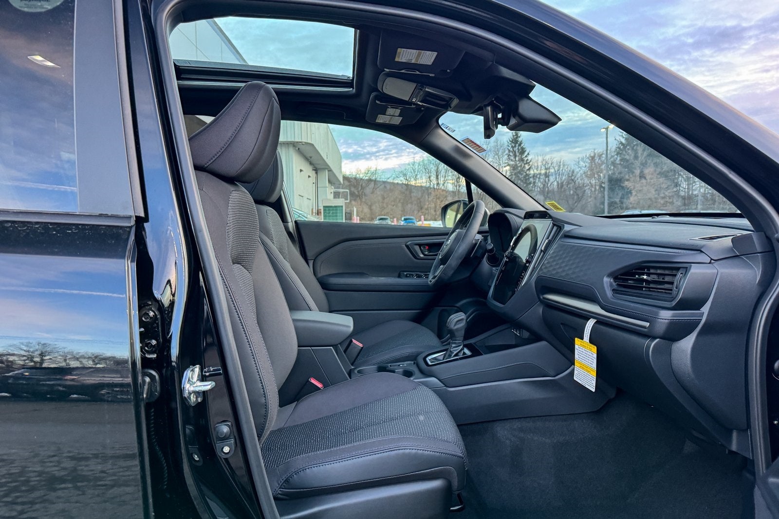 2025 Subaru FORESTER Premium Hybrid