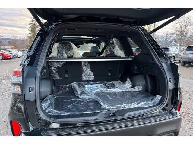 2025 Subaru FORESTER Premium Hybrid