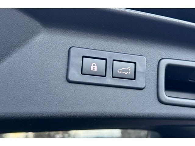 2025 Subaru FORESTER Premium Hybrid