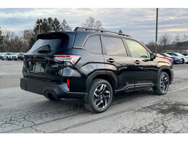 2025 Subaru FORESTER Premium Hybrid