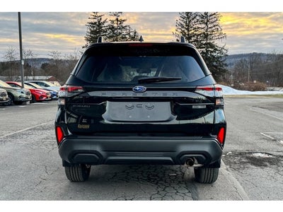 2025 Subaru FORESTER Premium Hybrid